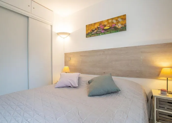 Le Hameau - K4 124 By Interhome Saint-Raphaël